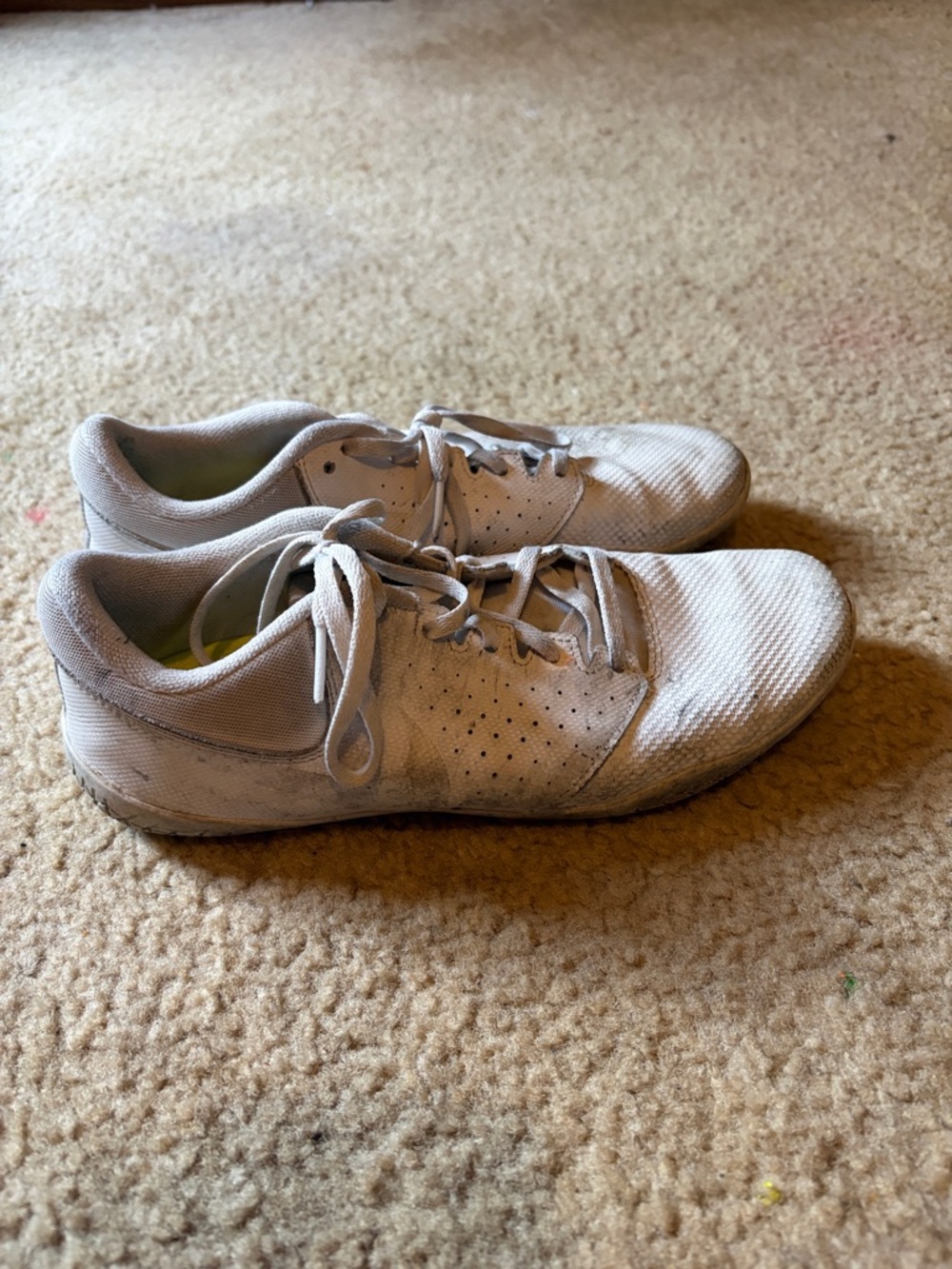Nike White Men's Casual Lace-Up Sneakers